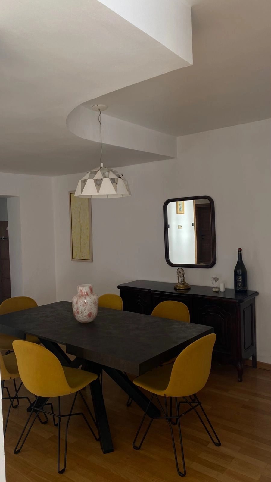 Kuca-za-izdavanje-u-Gorici-C-Podgorica-4 Izdavanje: Kuća 285 m² – Gorica C, Podgorica — fotografija 5