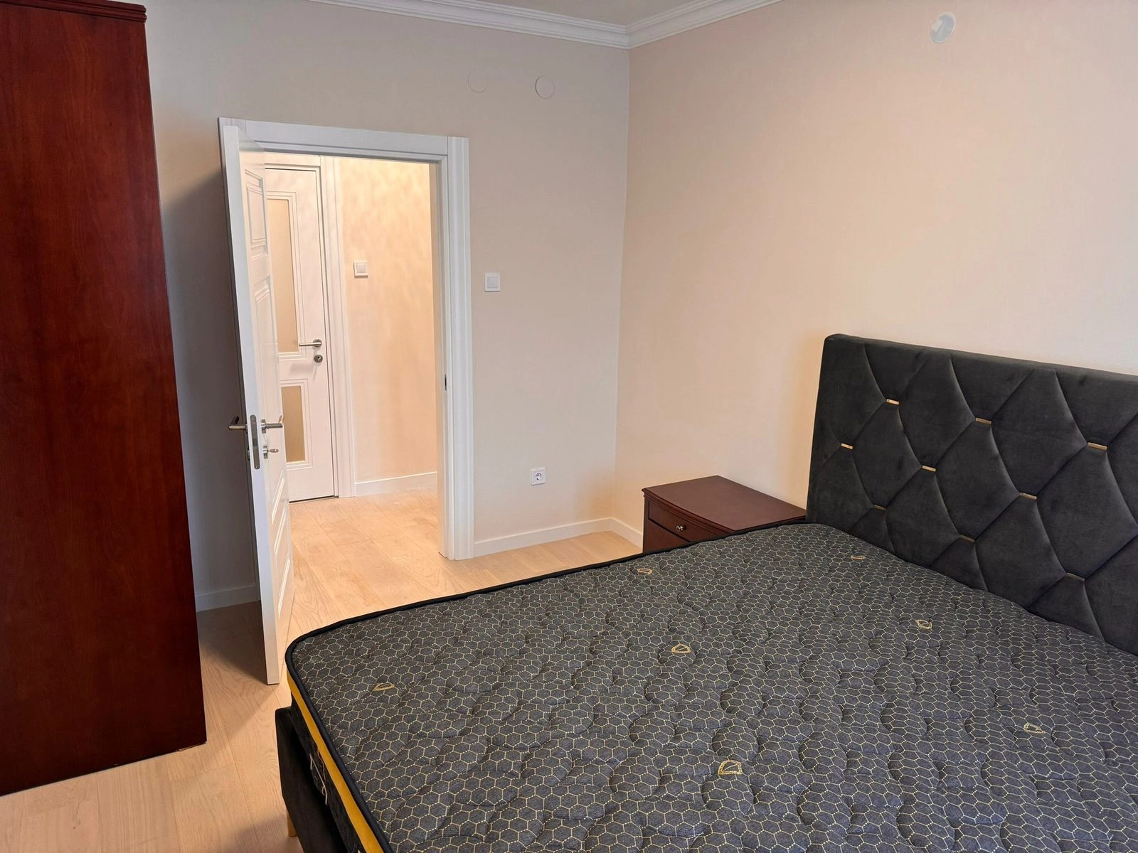 Trosoban-stan-Preko-Morace-Podgorica-5 Izdavanje: Trosoban stan 95 m² – Preko Morače, Podgorica — fotografija 6