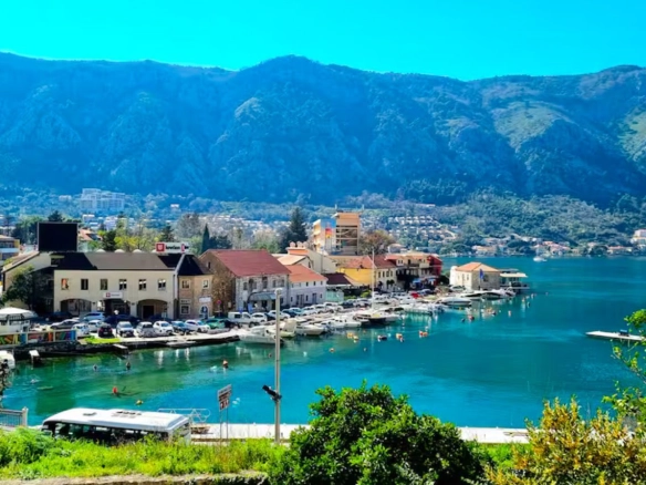 Jednosoban stan 42 m² – Stari Grad Kotor, Kotor — fotografija 13