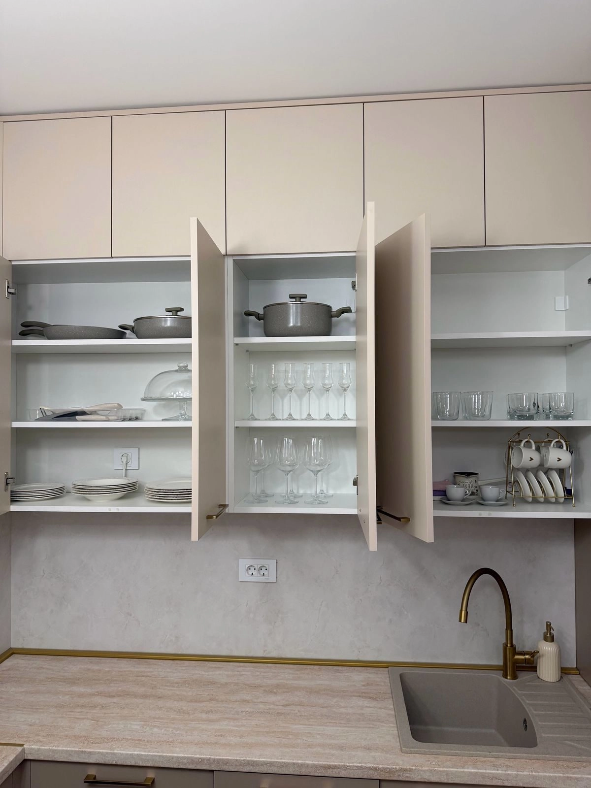 Jednosoban-stan-u-kompleksu-Cortex-Selo-Zabjelo-Podgorica-1 Izdavanje: Jednosoban stan 50 m² – Zabjelo, Podgorica — fotografija 2