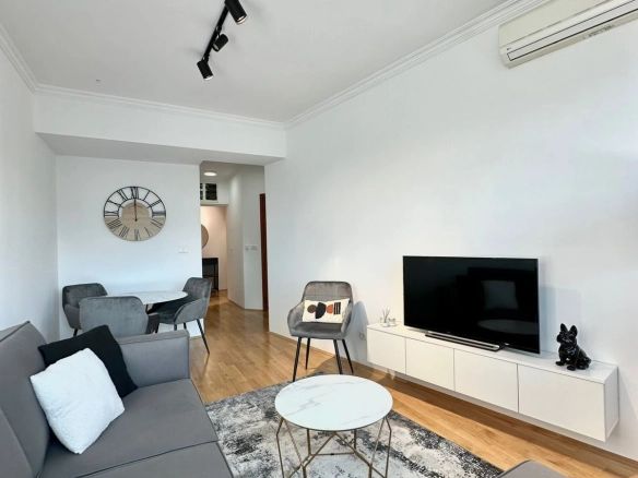 Izdavanje: Jednosoban stan 53 m² – Centar, Podgorica — fotografija 3
