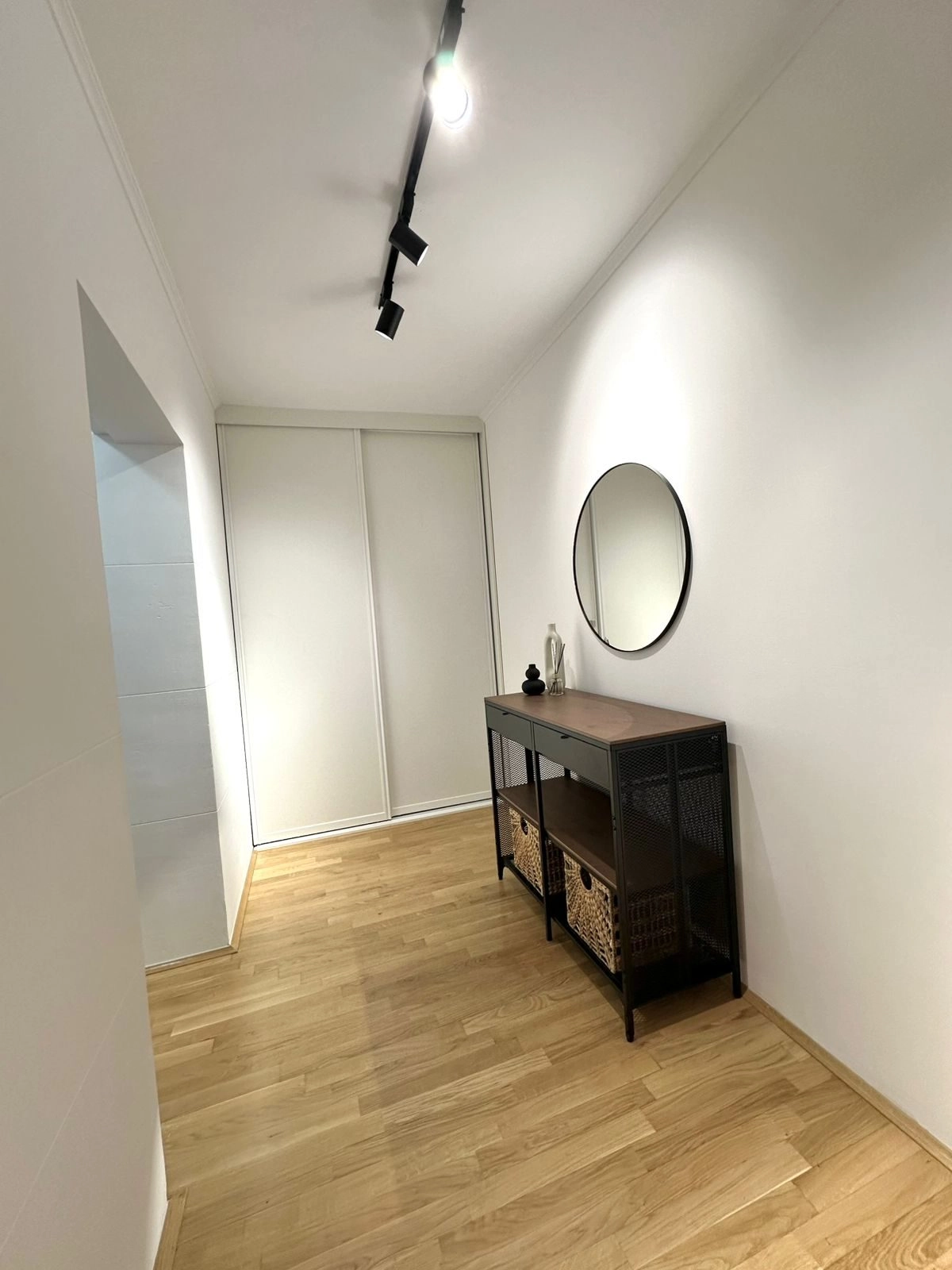 Jednosoban-stan-u-Centru-Podgorica-4 Izdavanje: Jednosoban stan 53 m² – Centar, Podgorica — fotografija 5