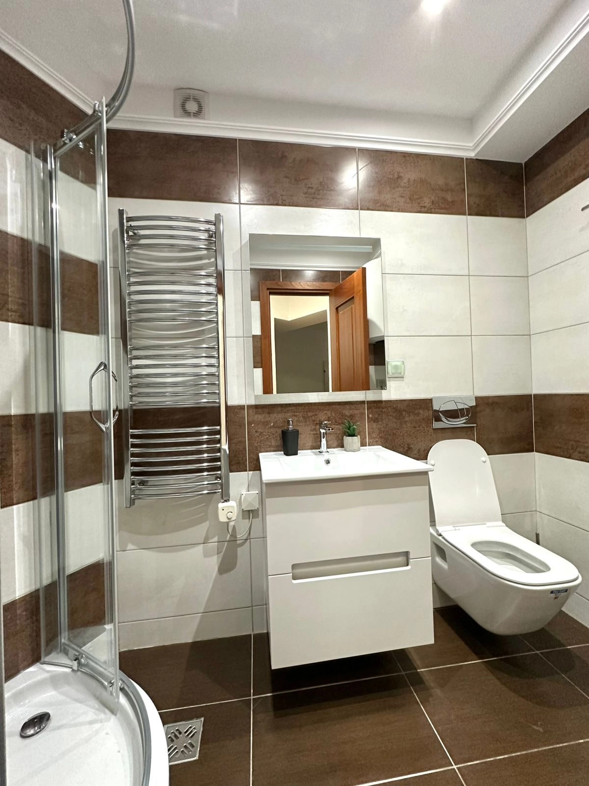 Jednosoban-stan-u-Centru-Podgorica-7 Izdavanje: Jednosoban stan 53 m² – Centar, Podgorica — fotografija 8