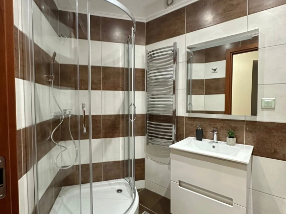 Izdavanje: Jednosoban stan 53 m² – Centar, Podgorica — fotografija 9