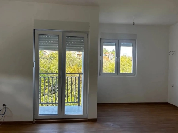 Dvosoban stan 59 m² u Zabjelu