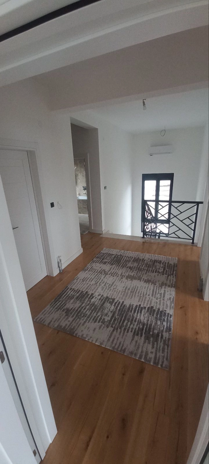 Namjestena-kuca-u-Gornjoj-Gorici-Podgorica-2 Izdavanje: Kuća 180 m² – Gornja Gorica, Podgorica — fotografija 3