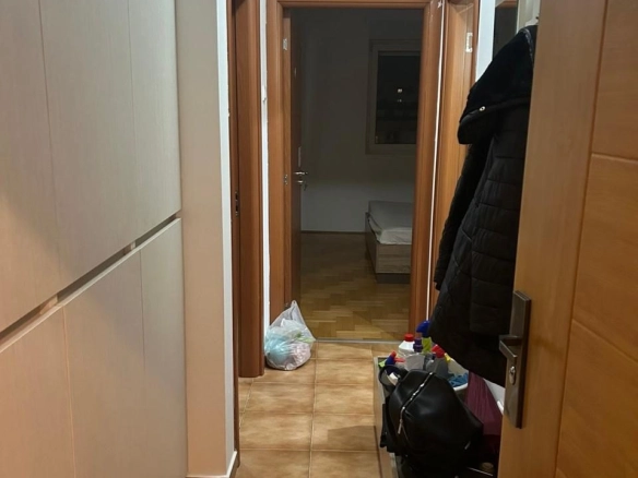 Namješten jednosoban stan, Tuški put, Podgorica — fotografija 3