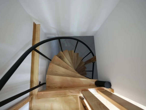 Renoviran poslovni prostor 95 m² u Podgorici — fotografija 4