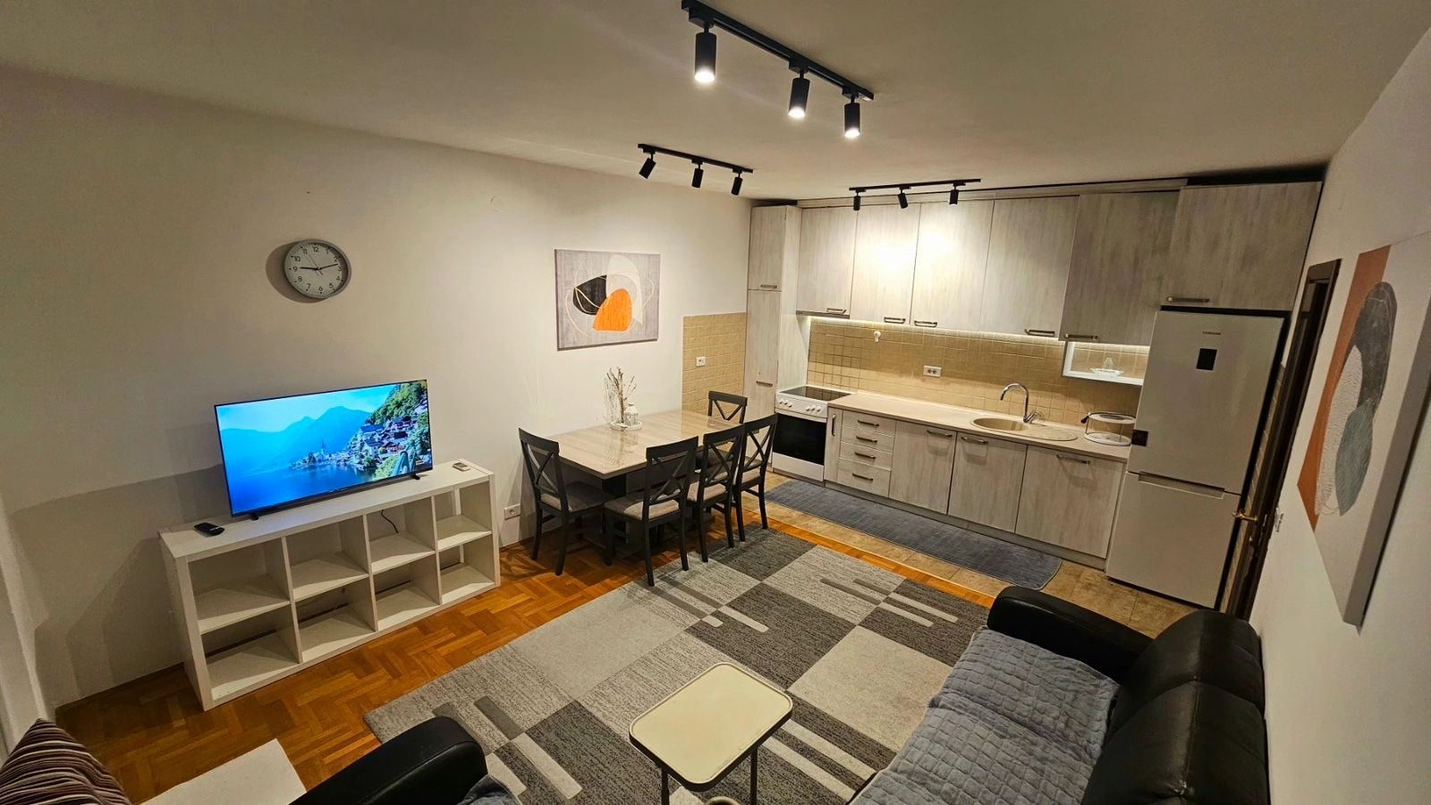 Dvosoban-stan-na-Starom-aerodromu-Podgorica Namješten stan 66 m²