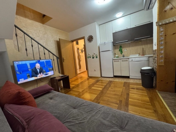 Dvosoban duplex stan u Momišićima