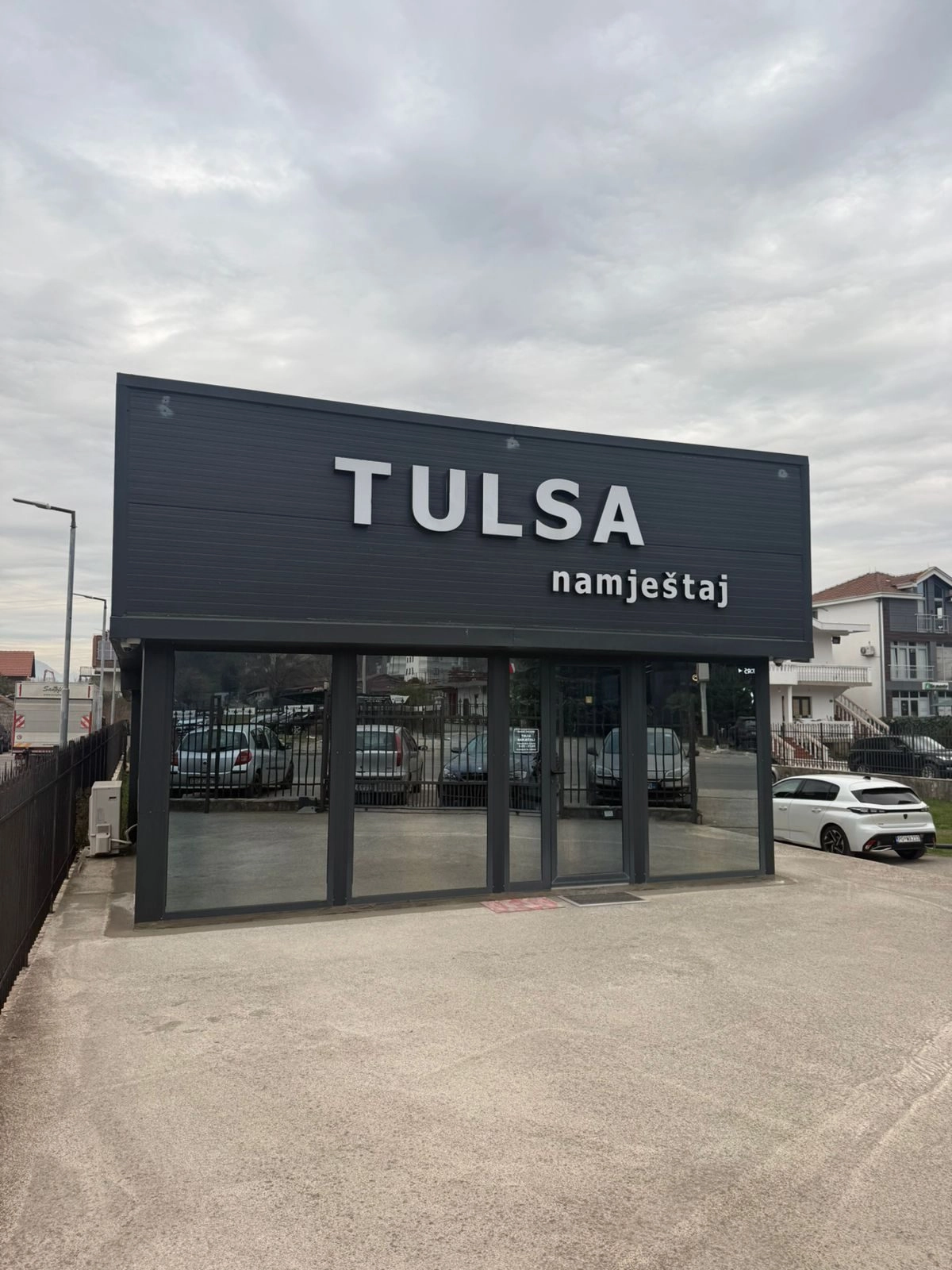 Poslovni-prostor-za-izdavanje-u-Zabjelu-Podgorica-1 Izdavanje: Poslovni prostor 120 m² – Zabjelo, Podgorica — fotografija 2