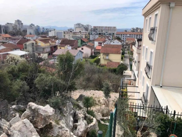 Urbanizovan plac 788 m² u ulici Dalmatinska