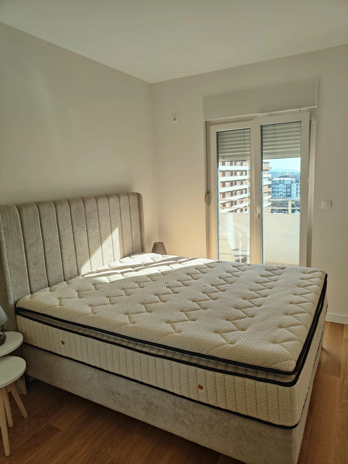 Jednosoban-stan-u-naselju-Central-Point-Podgorica-4 Izdavanje: Jednosoban stan 50 m² – Central Point, Podgorica — fotografija 5