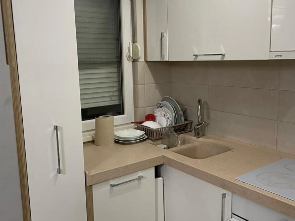 Namješten dvosoban stan u Zagoriču, Podgorica — fotografija 10