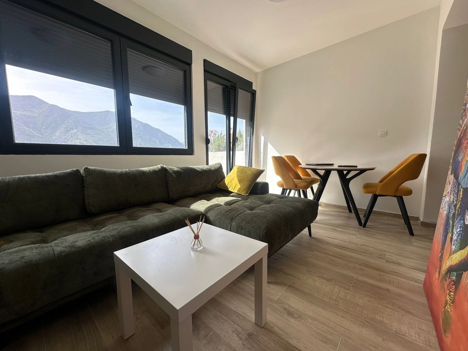 Jednosoban-stan-s-pogledom-na-more-u-Dobroti-Kotor-2 Jednosoban stan 53 m² – Dobrota, Kotor — fotografija 3