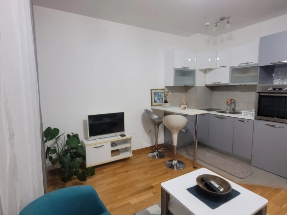 Garsonjera 26 m² u City kvartu