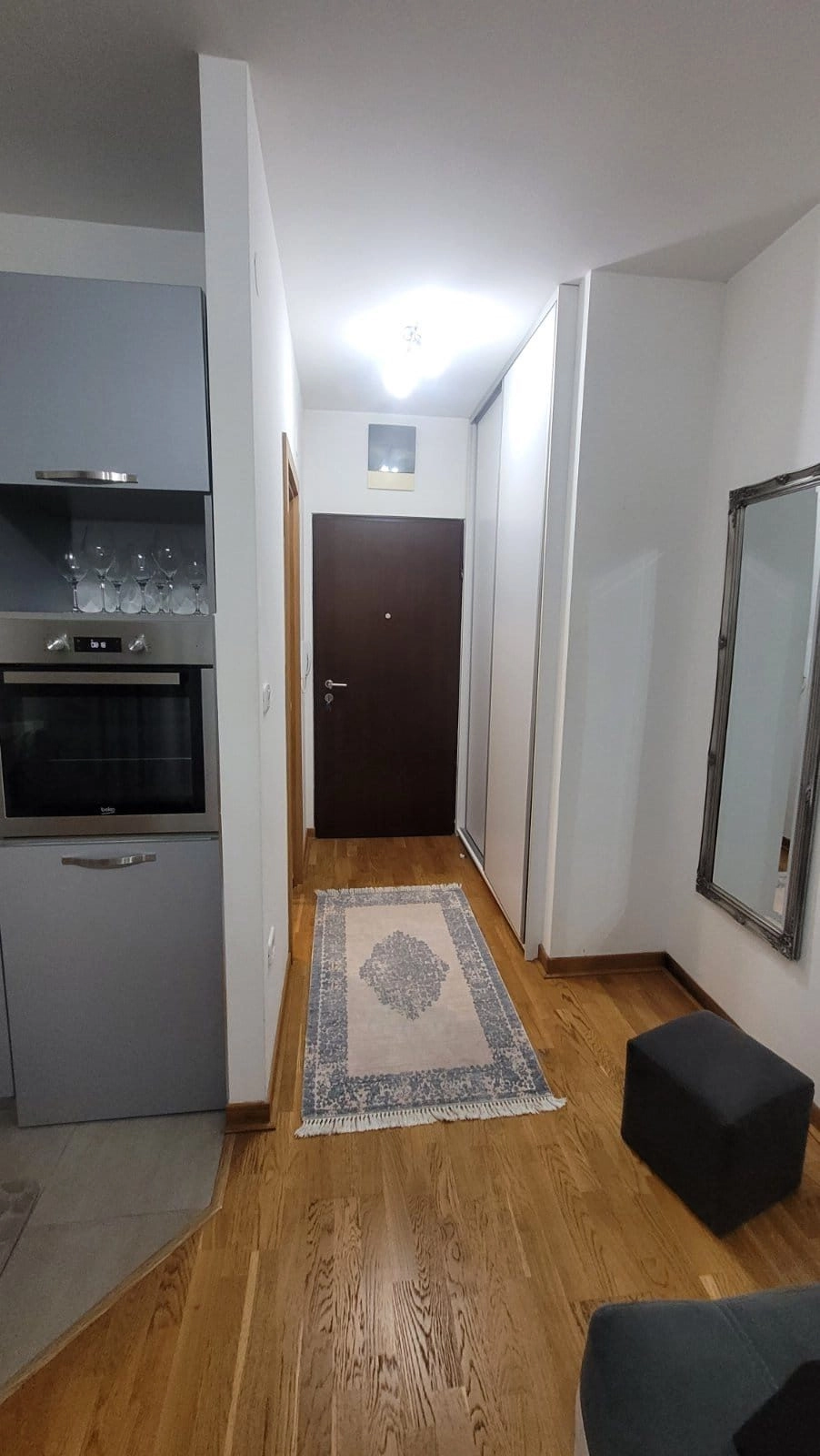 Garsonjera-26-m²-u-City-kvartu-Podgorica-1 Izdavanje: Garsonjera 26 m² – City kvart, Podgorica — fotografija 2