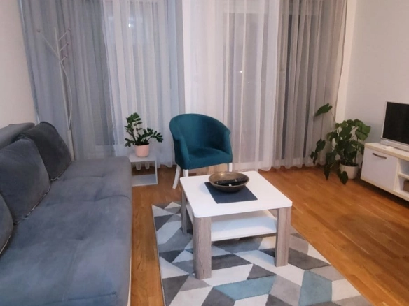 Izdavanje: Garsonjera 26 m² – City kvart, Podgorica — fotografija 3