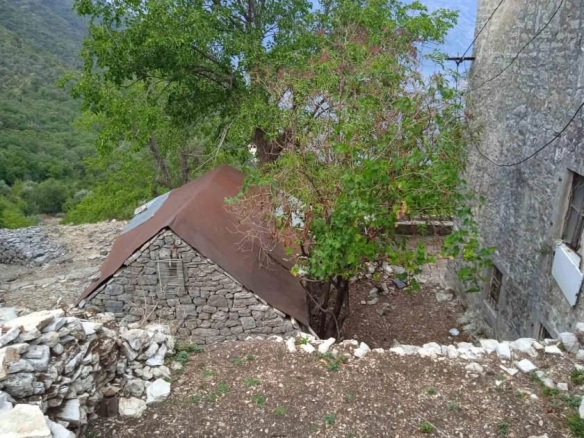 Kuća 180 m² – Stoliv, Kotor — fotografija 9