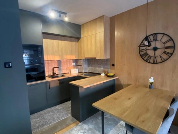 Namješten jednosoban stan 43 m²