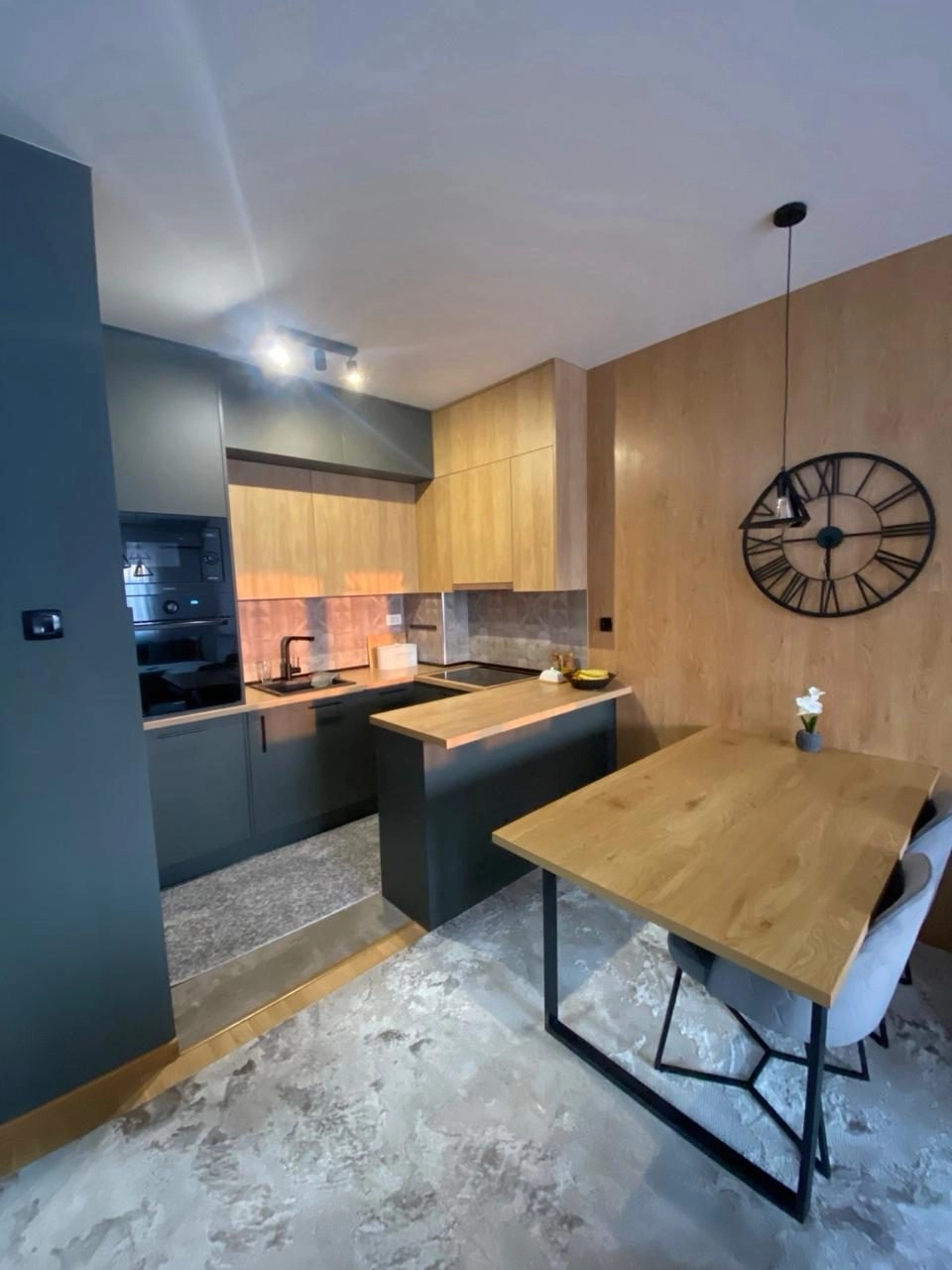 Namjesten-jednosoban-stan-43-m²-Pobrezje-Podgorica Namješten jednosoban stan 43 m²