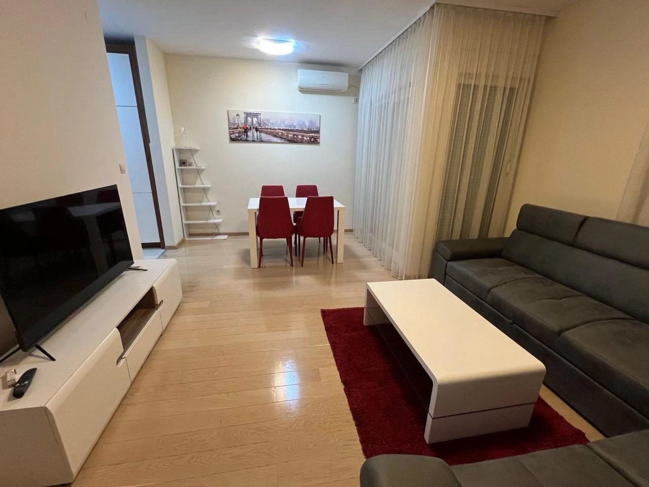 Jednosoban-stan-u-naselju-City-kvart-Podgorica-2 Izdavanje: Jednosoban stan 542 m² – City kvart, Podgorica — fotografija 3