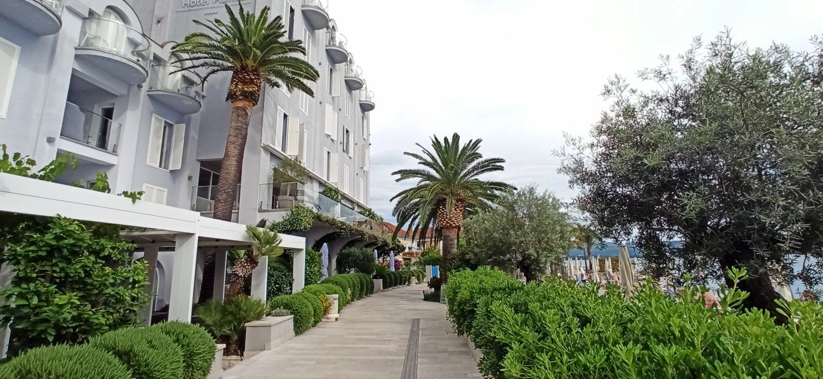 Namjestena-garsonjera-u-centru-Tivta-Mazina-1 Garsonjera 26 m² – Mažina, Tivat — fotografija 2