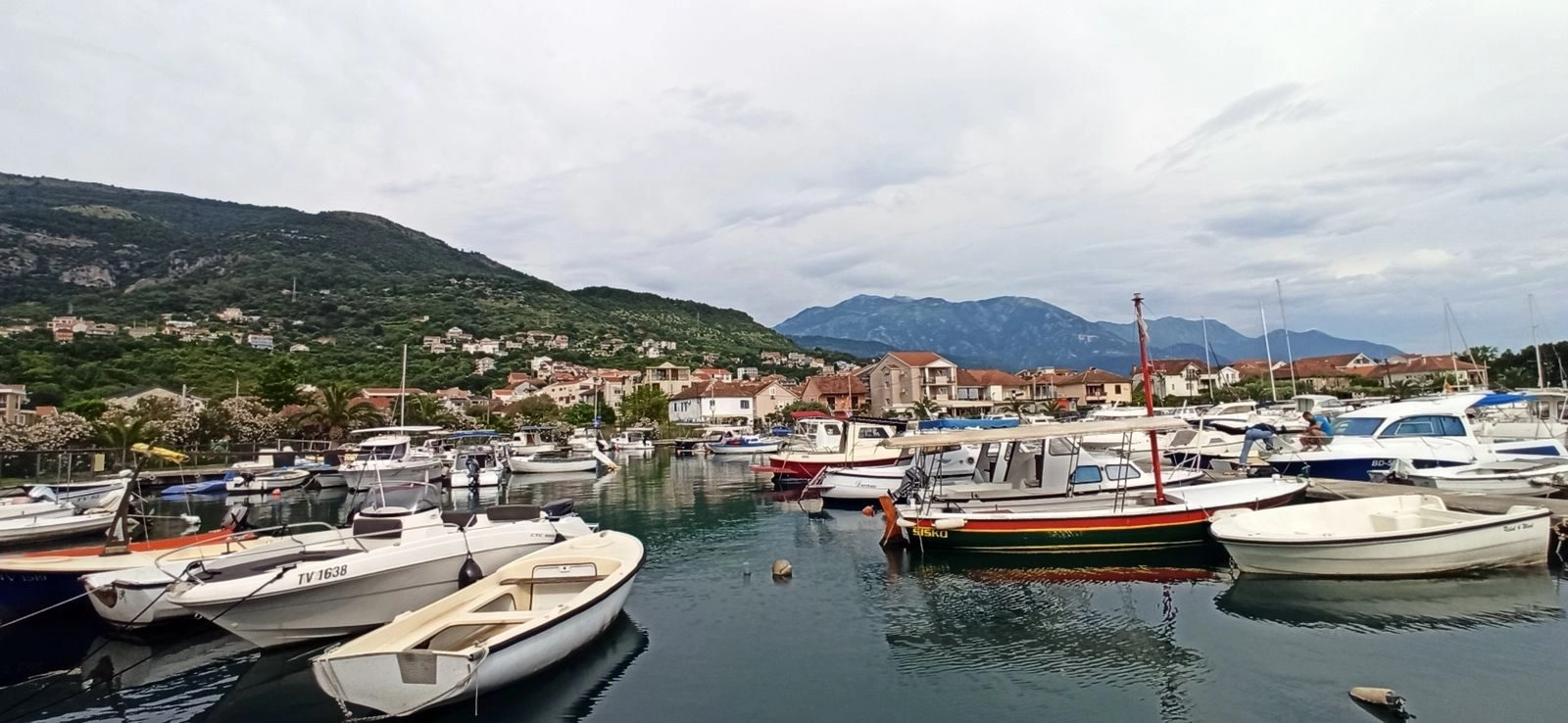Namjestena-garsonjera-u-centru-Tivta-Mazina-3 Garsonjera 26 m² – Mažina, Tivat — fotografija 4