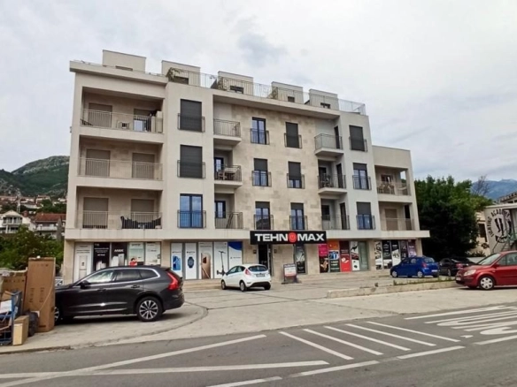 Garsonjera 26 m² – Mažina, Tivat — fotografija 5