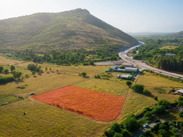 Izdavanje: Plac 3.500 m² – Gornja Gorica, Podgorica — fotografija 5