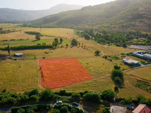 Izdavanje: Plac 3.500 m² – Gornja Gorica, Podgorica — fotografija 8