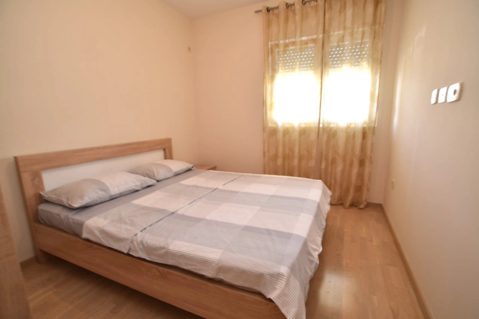 Jednosoban-stan-u-City-kvartu-Podgorica-1 Izdavanje: Jednosoban stan 46 m² – City kvart, Podgorica — fotografija 2