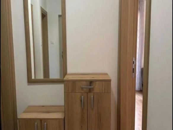 Izdavanje: Jednosoban stan 46 m² – Momišići, Podgorica — fotografija 3