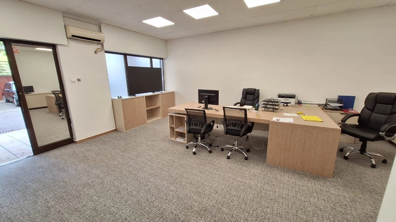 Poslovni-prostor-u-zgradi-Vektra-Zabjelo-Podgorica-1 Izdavanje: Poslovni prostor 40 m² – Zabjelo, Podgorica — fotografija 2
