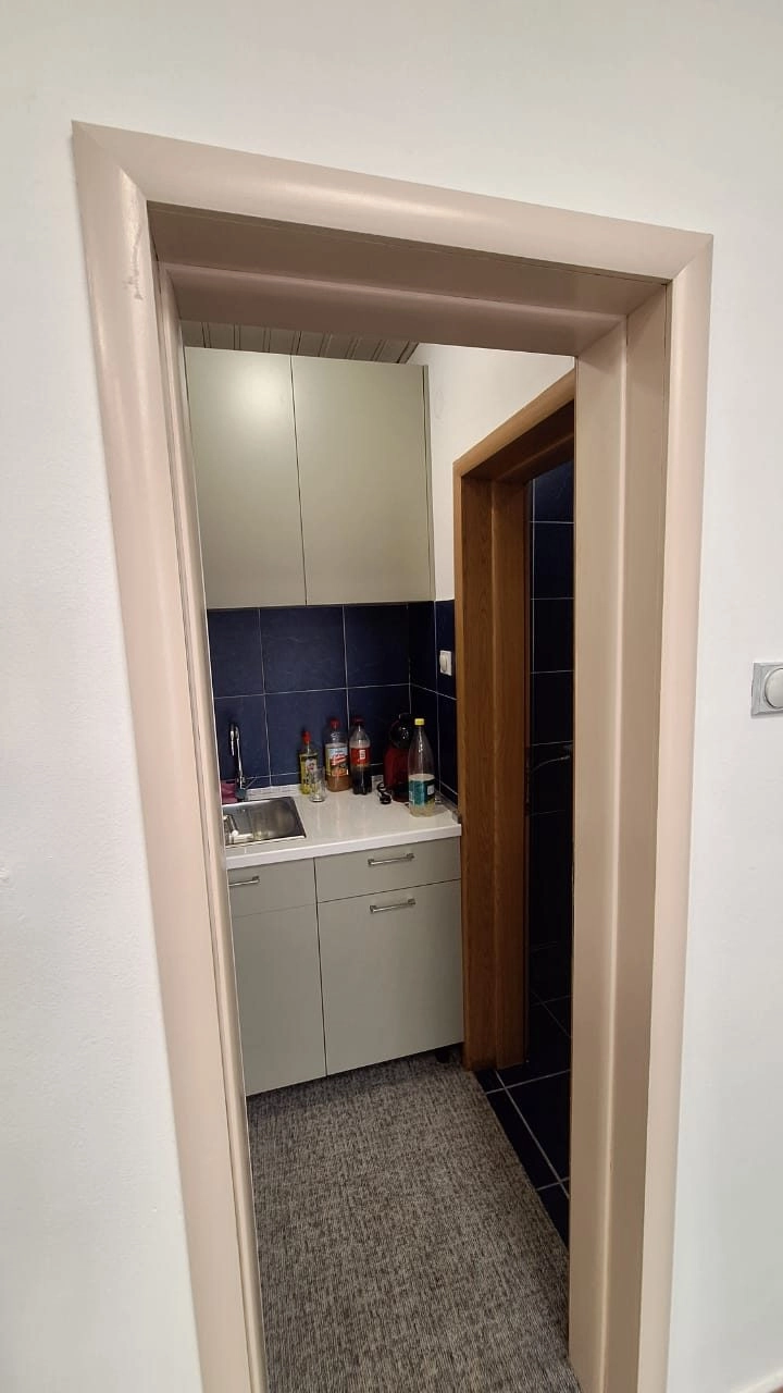 Poslovni-prostor-u-zgradi-Vektra-Zabjelo-Podgorica-2 Izdavanje: Poslovni prostor 40 m² – Zabjelo, Podgorica — fotografija 3