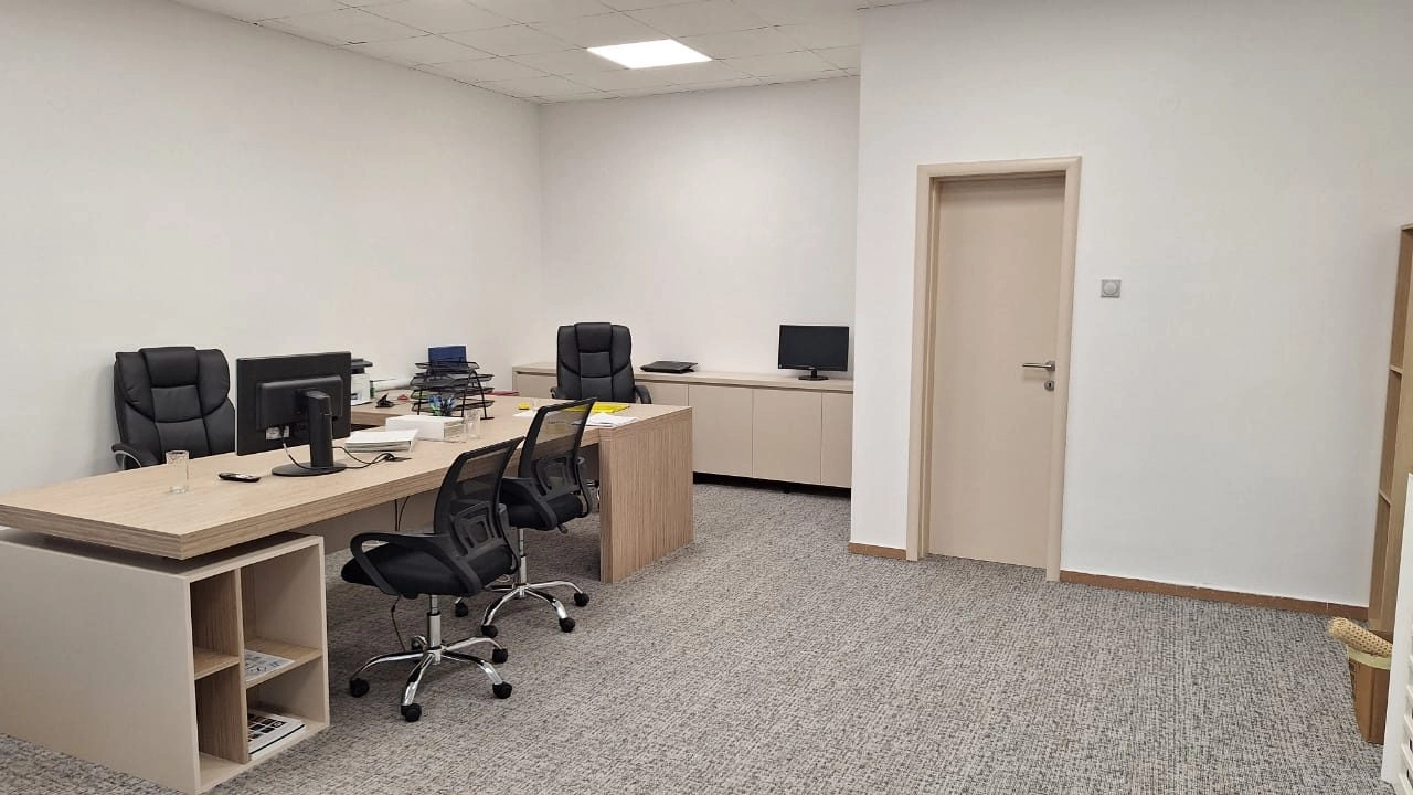 Poslovni-prostor-u-zgradi-Vektra-Zabjelo-Podgorica-3 Izdavanje: Poslovni prostor 40 m² – Zabjelo, Podgorica — fotografija 4