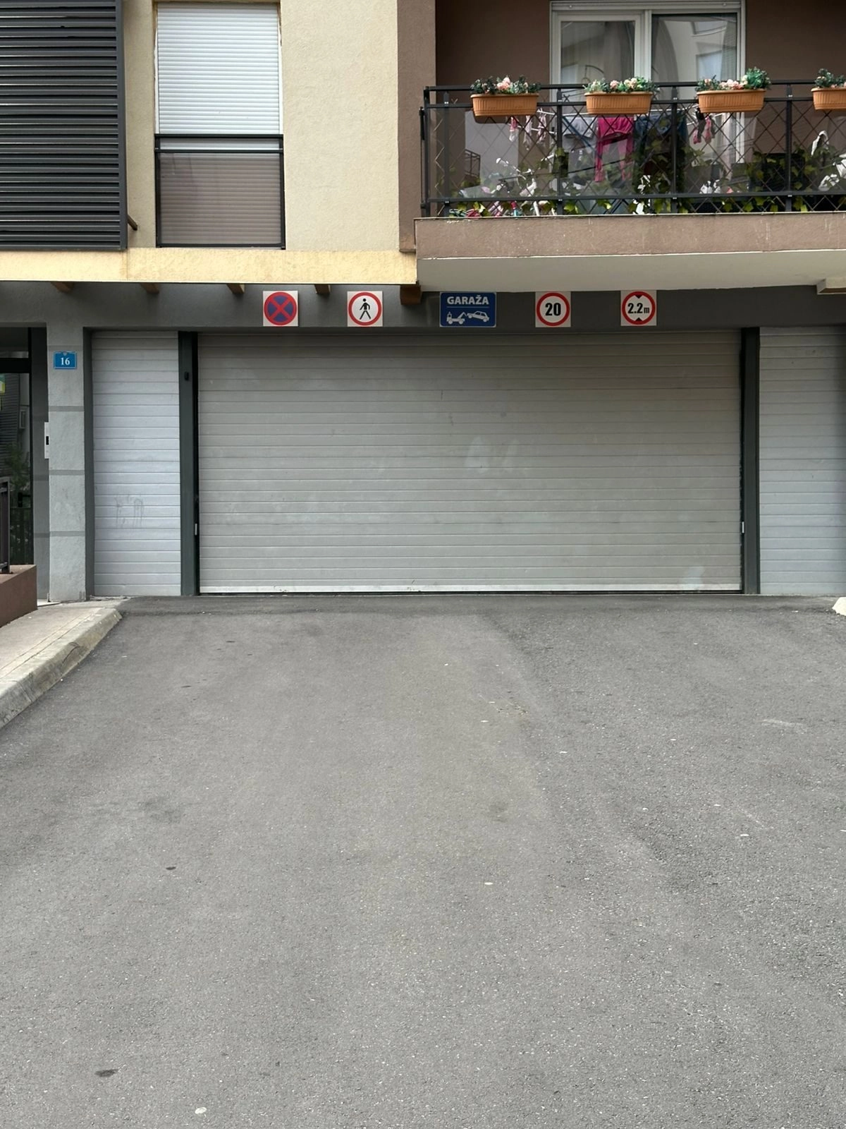 Izdavanje: Dvosoban stan 74 m² – Ljubović, Podgorica — fotografija 8