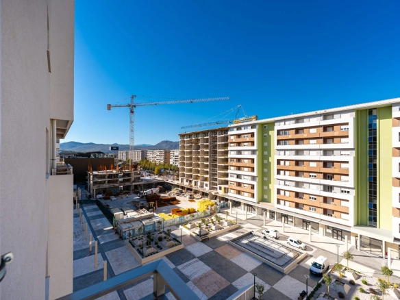 Izdavanje: Dvosoban stan 68 m² – Central Point, Podgorica — fotografija 2