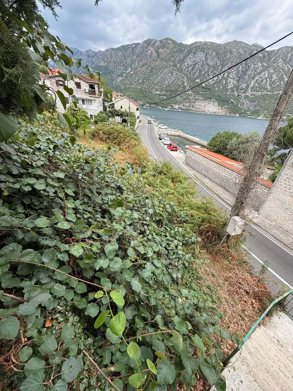 Kuca-u-prvoj-liniji-do-mora-Kostanjica-Kotor-7 Plac 1.700 m² – Koštanjica, Kotor — fotografija 8