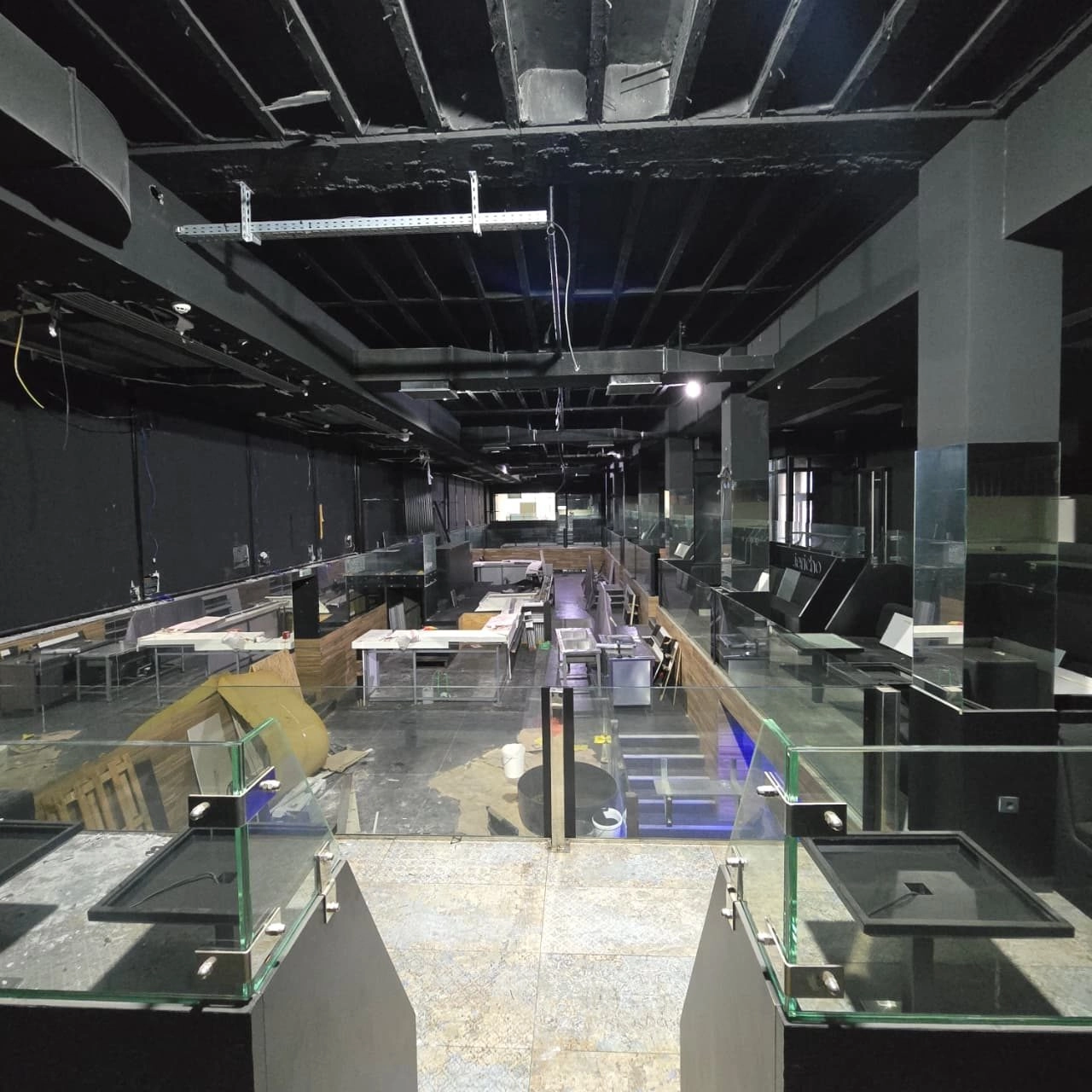 Izdavanje: Poslovni prostor 400 m² – Centar, Podgorica — fotografija 3