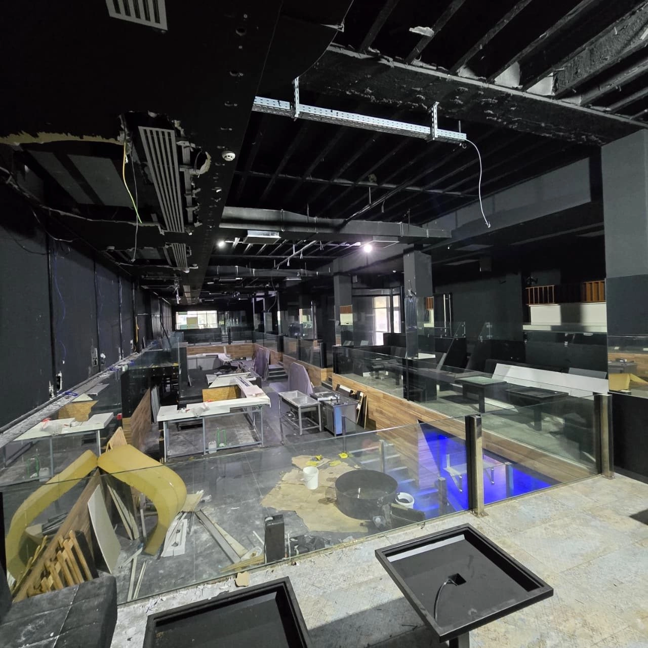 Izdavanje: Poslovni prostor 400 m² – Centar, Podgorica — fotografija 4
