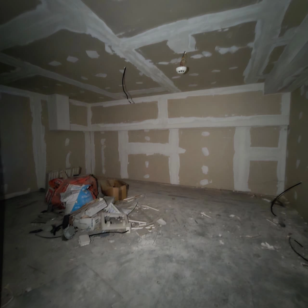 Poslovni-prostor-125-m²-u-centru-Podgorice-6 Izdavanje: Poslovni prostor 125 m² – Centar, Podgorica — fotografija 7