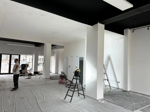 Izdavanje: Poslovni prostor 117 m² – Pobrežje, Podgorica — fotografija 2