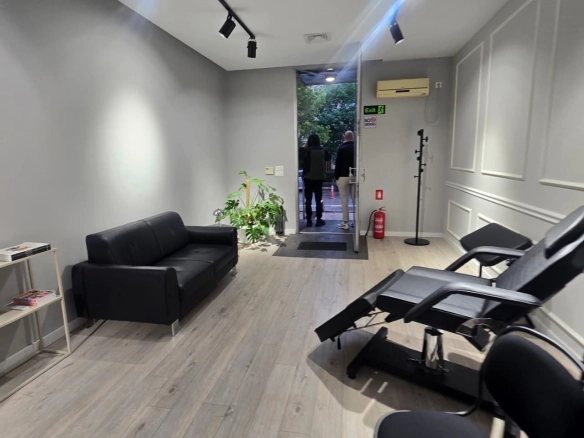 Izdavanje: Poslovni prostor 55 m² – Centar, Podgorica — fotografija 2