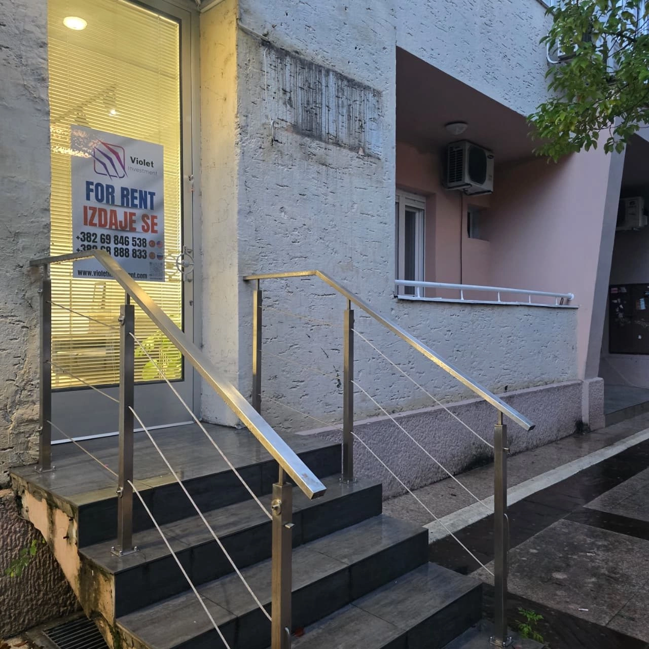 Izdavanje: Poslovni prostor 55 m² – Centar, Podgorica — fotografija 11