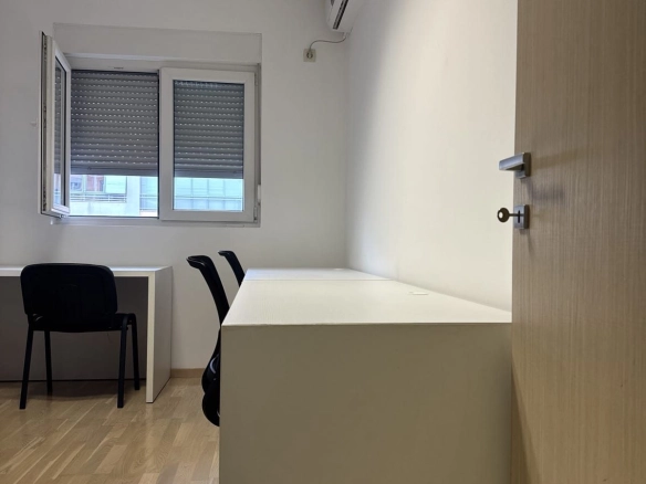 Izdavanje: Trosoban stan 75 m² – City kvart, Podgorica — fotografija 4