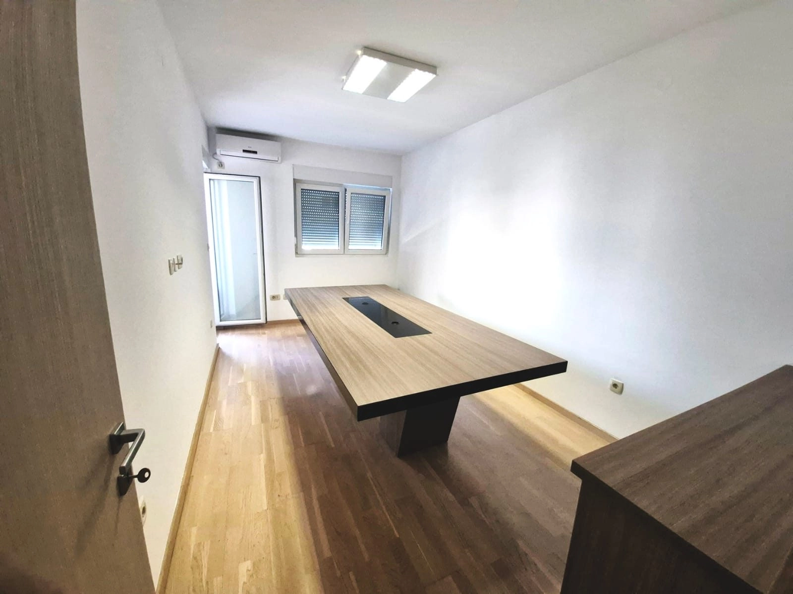 Izdavanje: Trosoban stan 75 m² – City kvart, Podgorica — fotografija 7