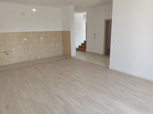 Trosoban stan 217 m² – Mažina, Tivat — fotografija 5