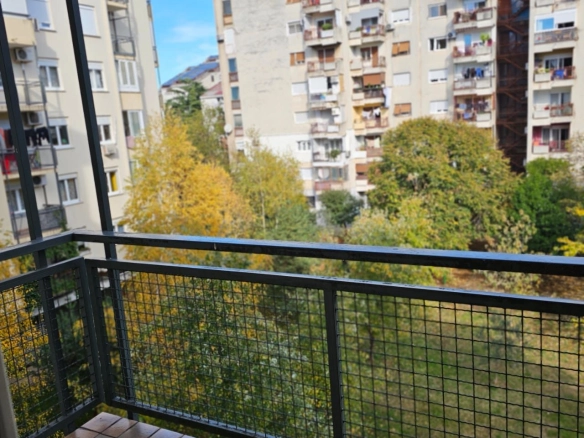 Izdavanje: Jednosoban stan 46 m² – Blok 6, Podgorica — fotografija 2