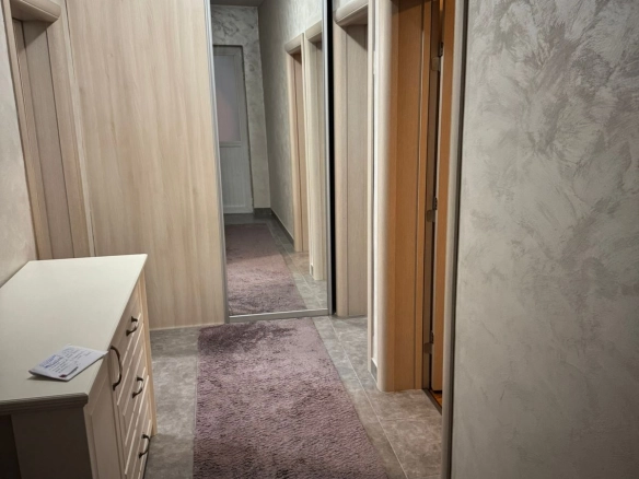 Izdavanje: Dvosoban stan 80 m² – Stari aerodrom, Podgorica — fotografija 8